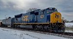 CSX 4712 leads M370.